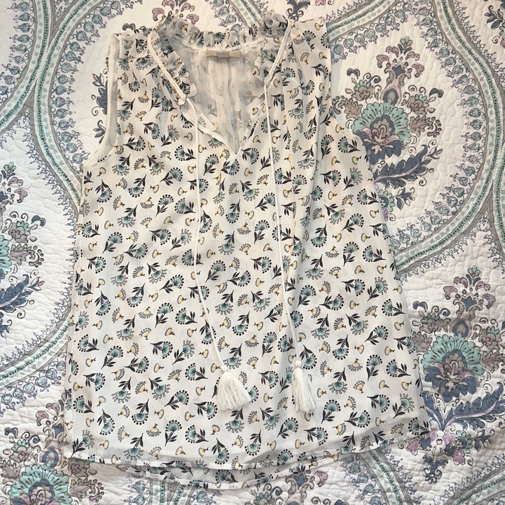 Sleeveless Loft Top